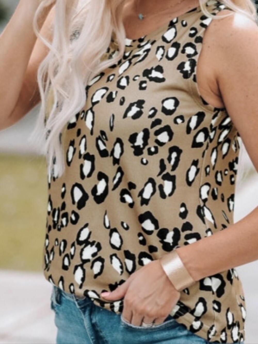 Boutique Leopard Print Crew Neck Tank Top Super Soft Size Small Classy Casual